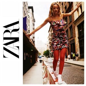 NWT Zara Floral Knotted Draped Ruched Mini Skirt in Red & Black Multicolored, XS